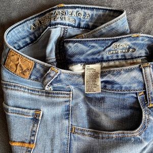 Women’s American Eagle Jeans